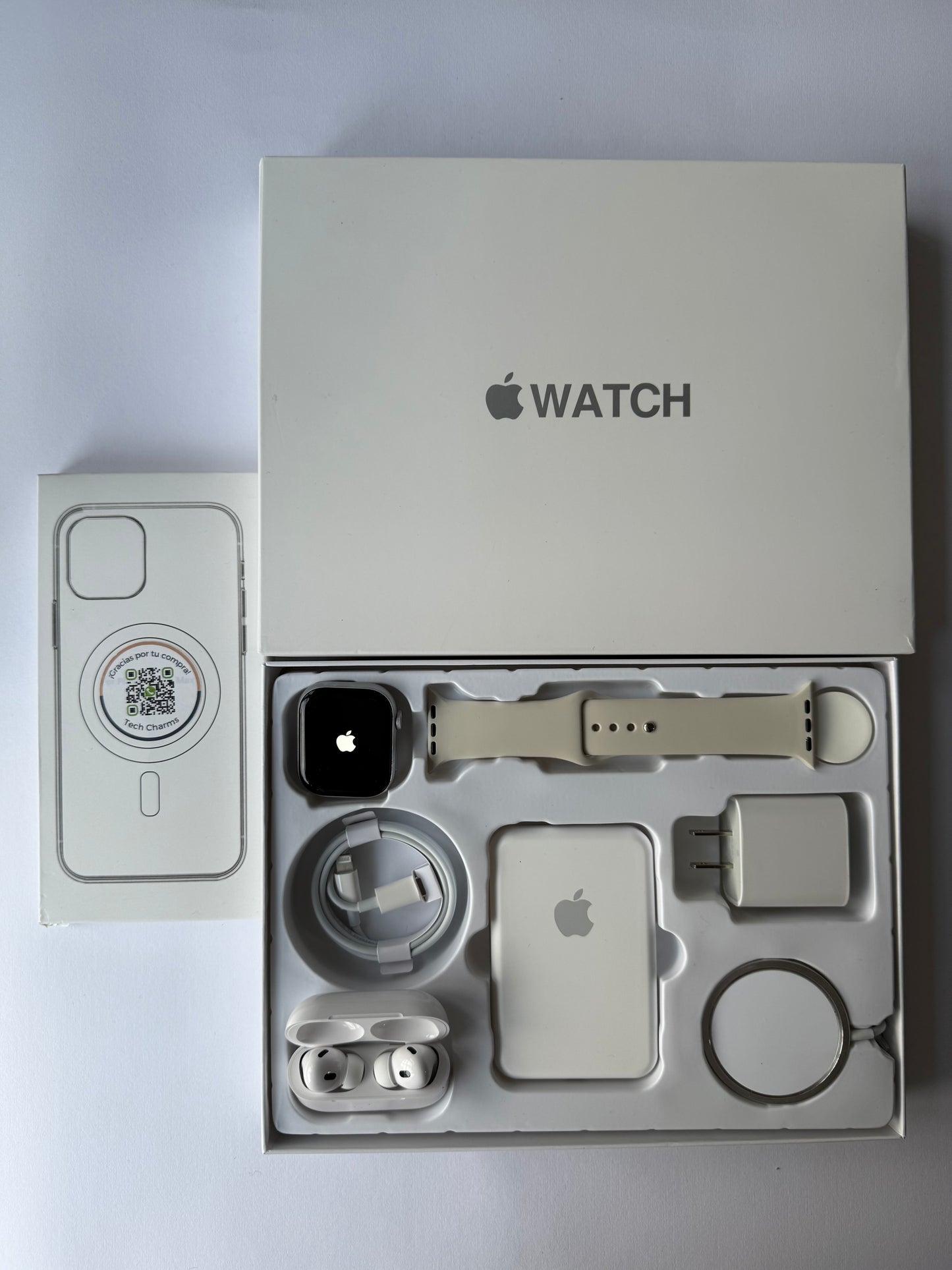Kit de Accesorios para iPhone + Smart Watch Series 9 45mm Caja Blanca